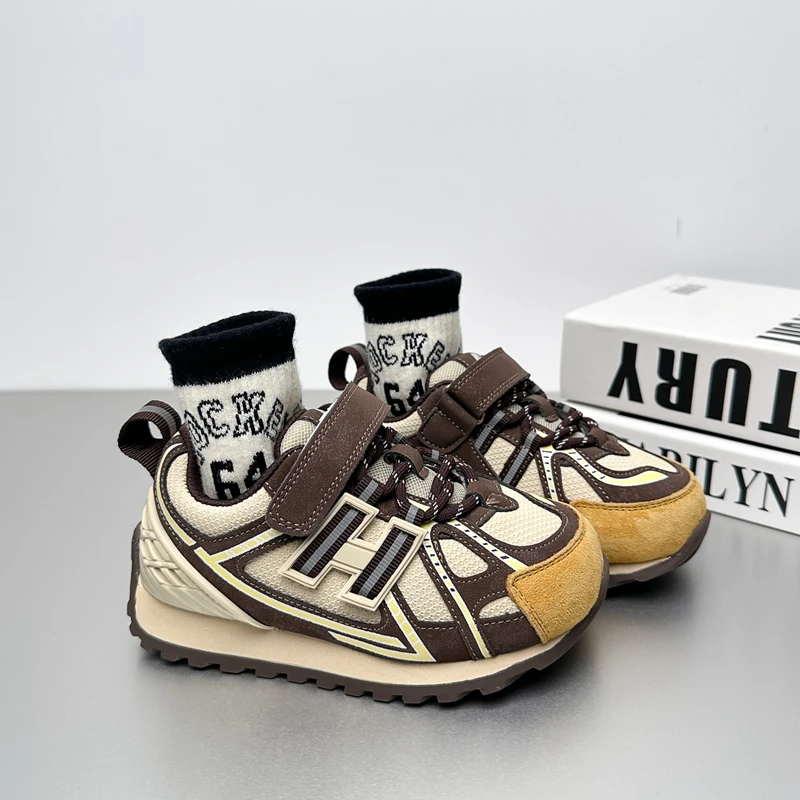 韩版儿童运动鞋秋季女童老爹鞋轻便透气男童机能阿甘鞋跑步鞋子潮