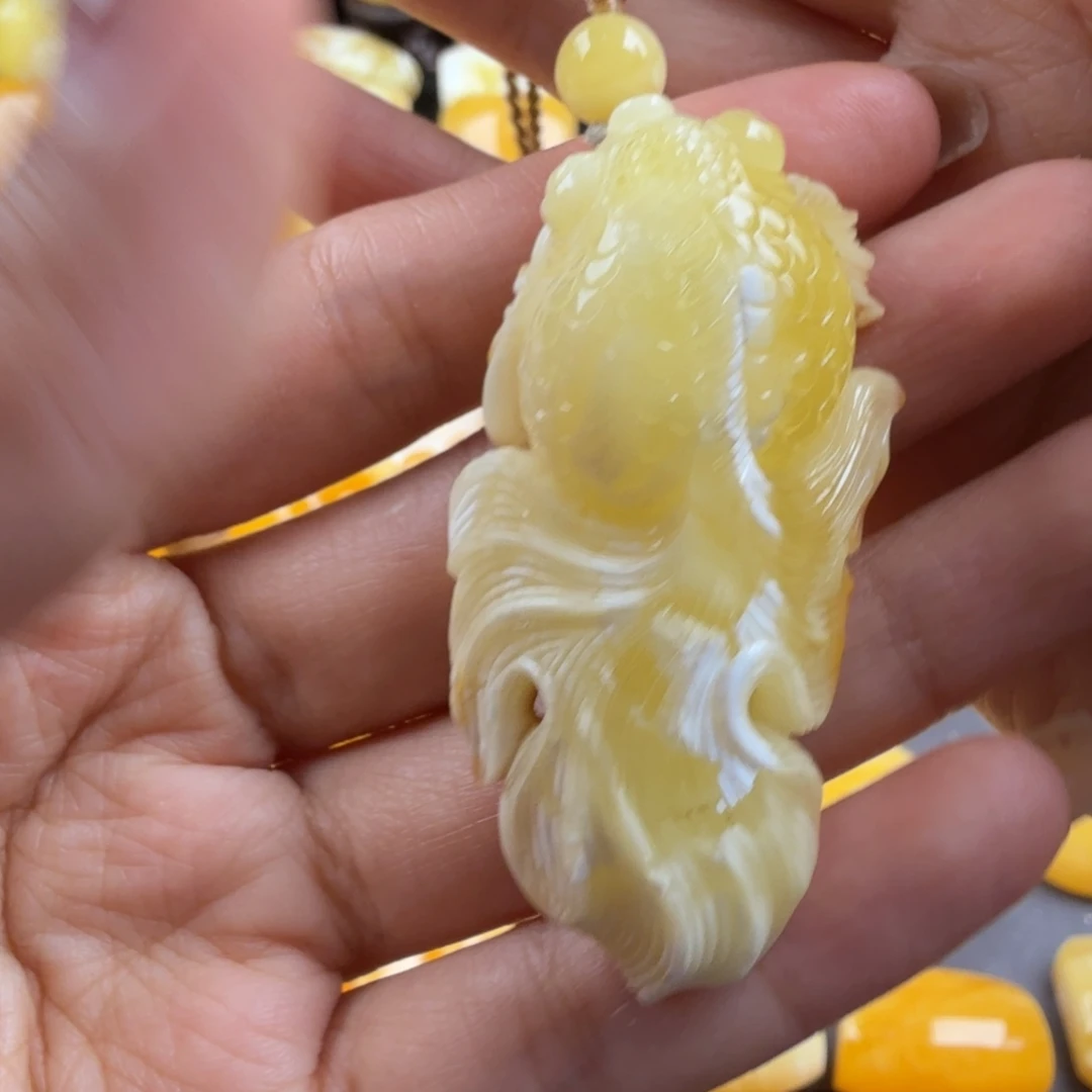 琥珀未镶嵌颈饰纯天然琥珀蜜蜡无优化
