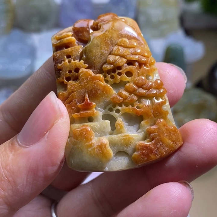 【闪购商品】颈饰未镶嵌翡翠山水