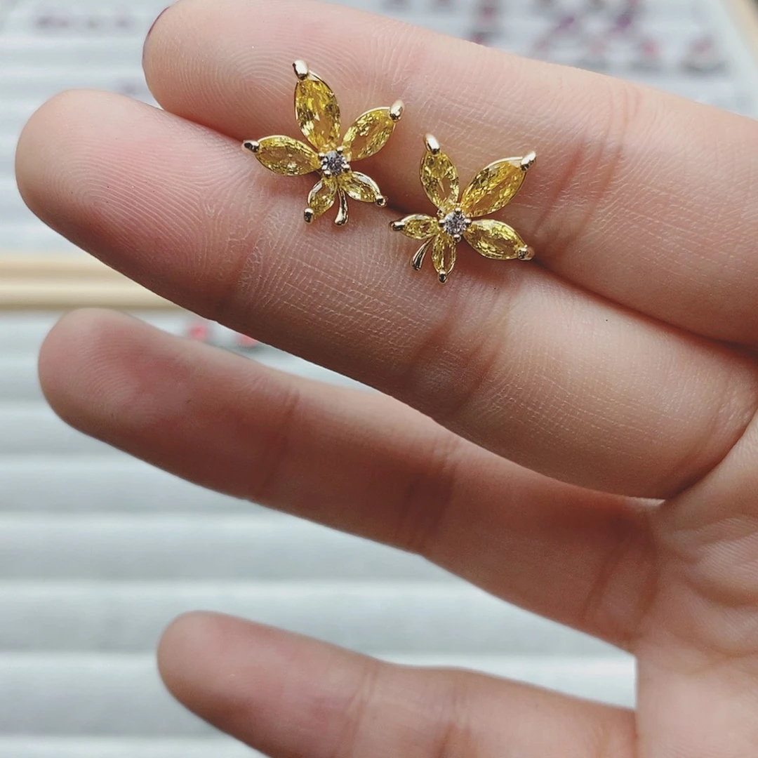 【闪购商品】托帕石耳饰银S925镶嵌