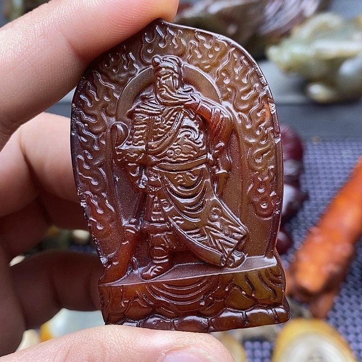 未镶嵌蛇纹石玉颈饰