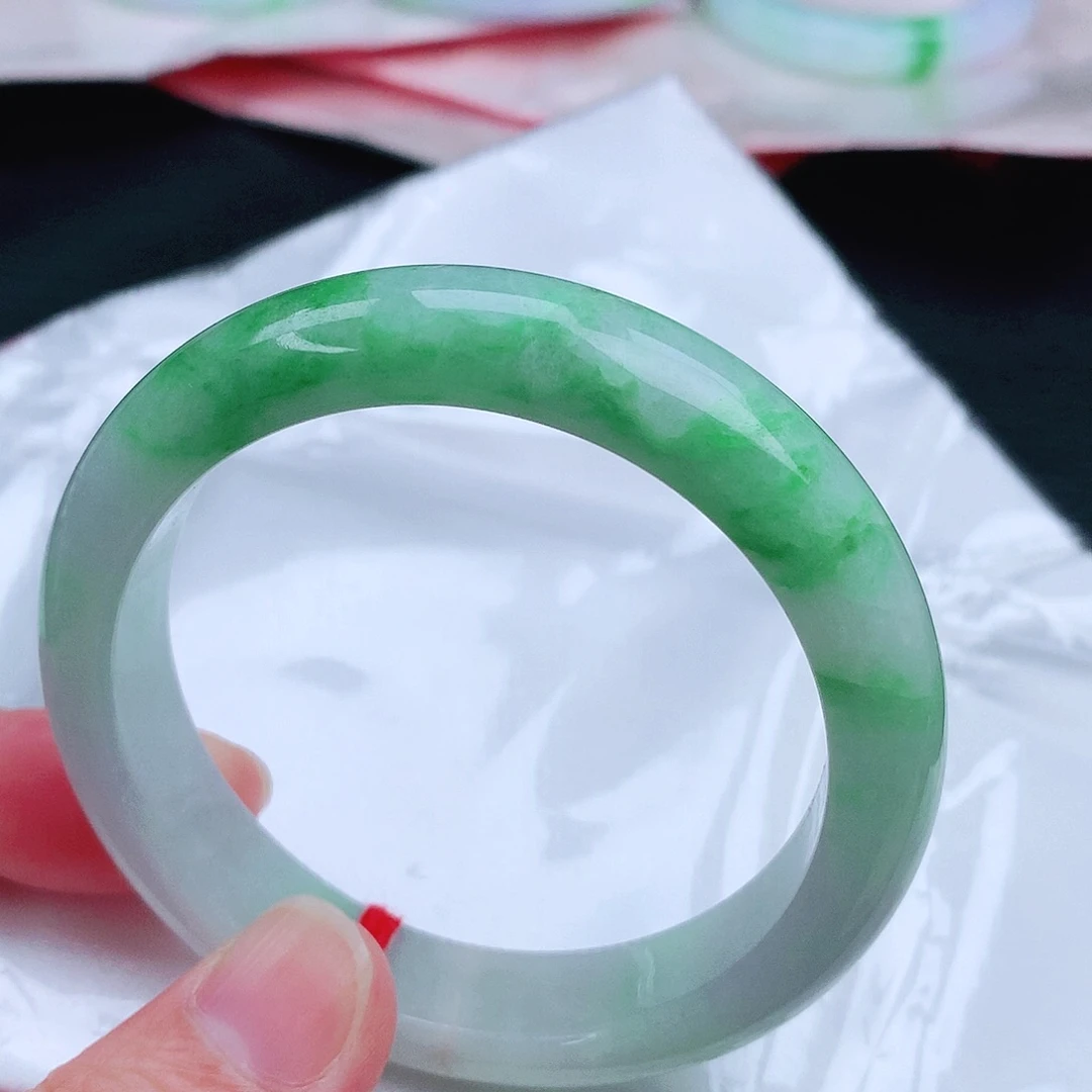 未镶嵌手镯翡翠01