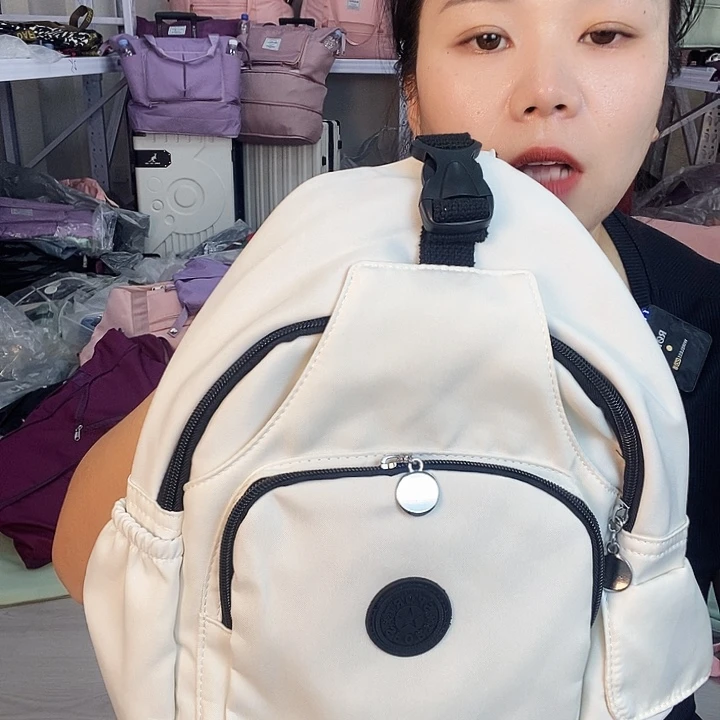 单双肩两用锦纶PU牛津纺