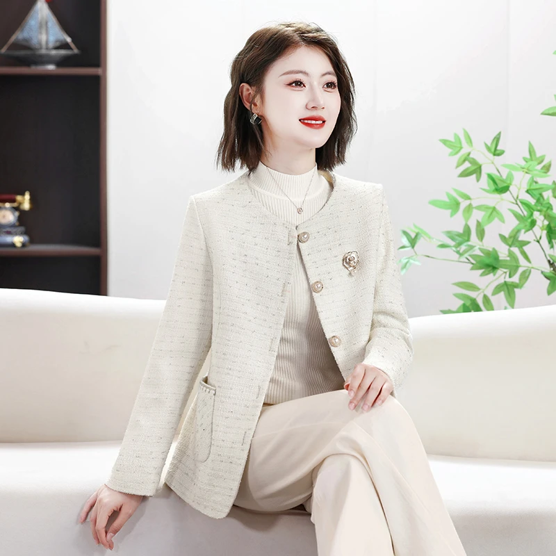 小香风外套女款春秋2025新款爆款超火小个子高级感上衣女士短外套