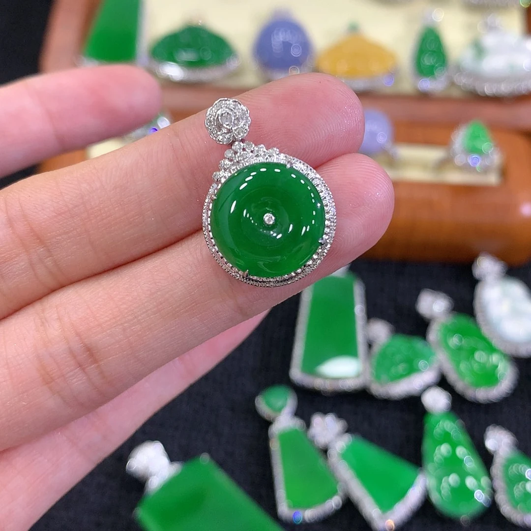 【闪购商品】翡翠18K金镶嵌吊坠(不含链)平安扣