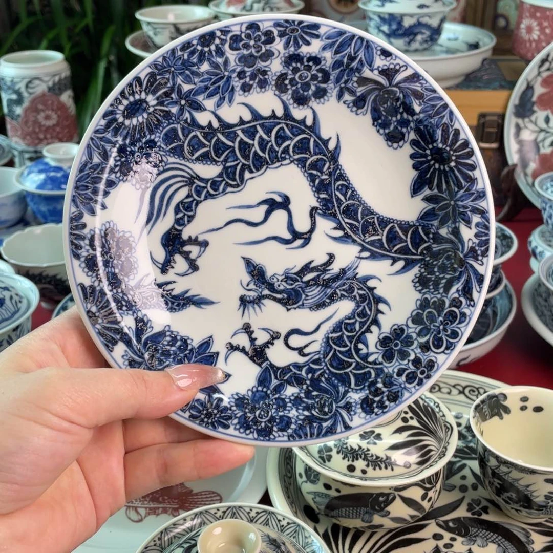 11景德镇青花微瑕龙穿花壶承