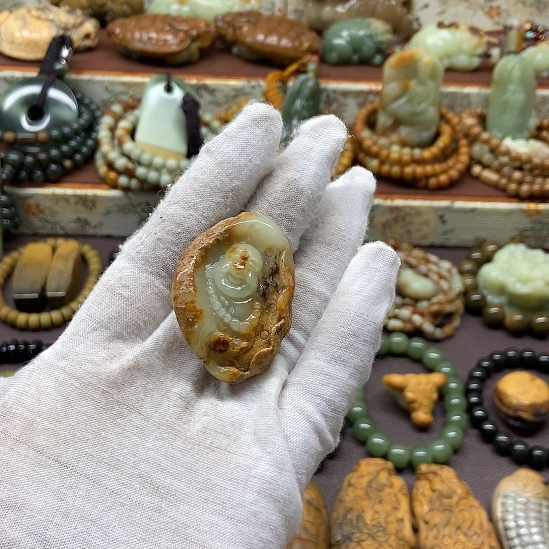 岫岩河磨玉（透闪石质玉）未镶嵌颈饰