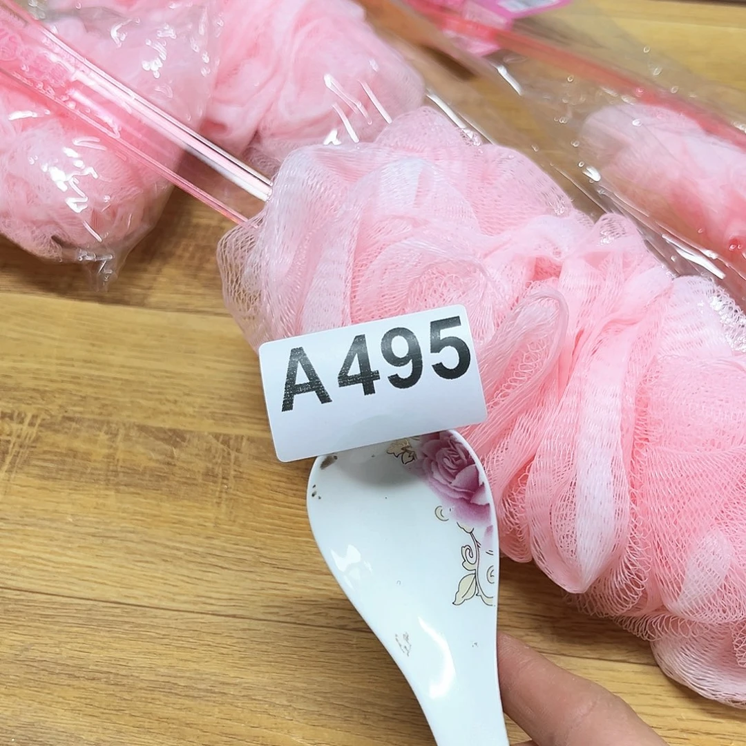 摆件发四个………………………