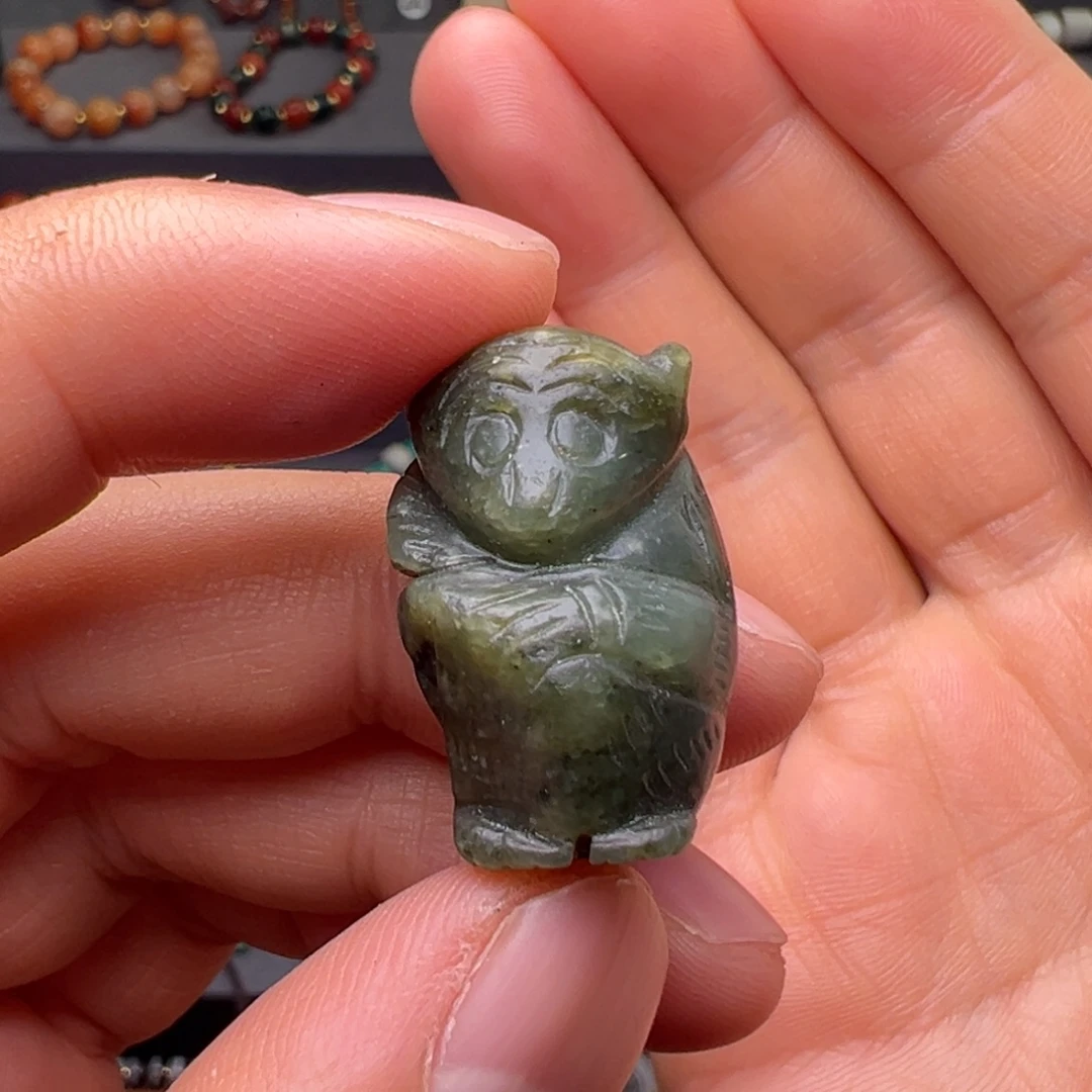 和田玉（糖玉）未镶嵌挂件