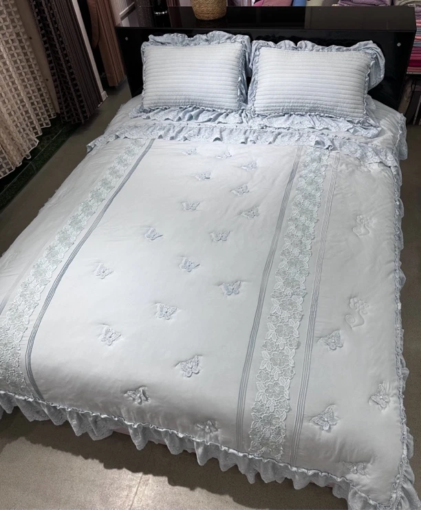 「凡一家纺」鸳鸯梦c版莫代尔床盖款四件（亲肤印花多功能被）