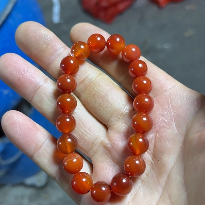 石英质玉未镶嵌颈饰