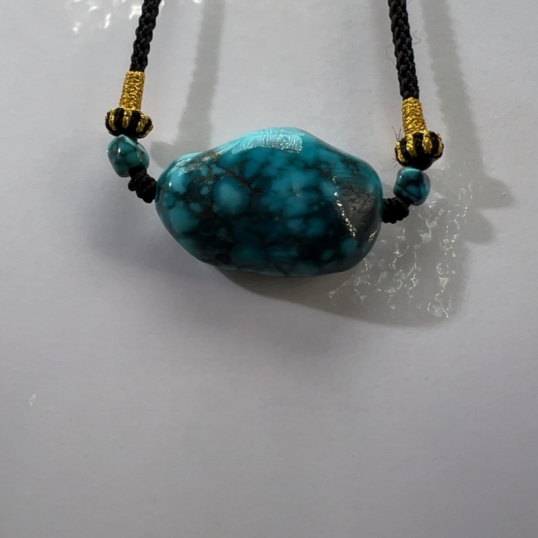 绿松石未镶嵌挂件