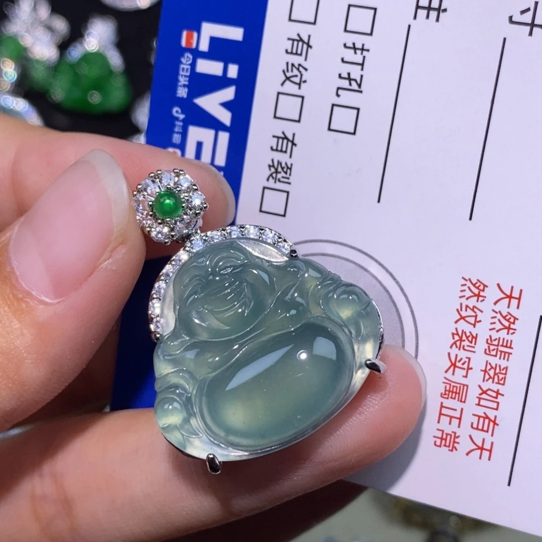 颈饰未镶嵌翡翠天然