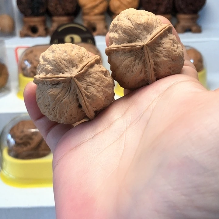 吊坠文玩核桃云南铁核桃