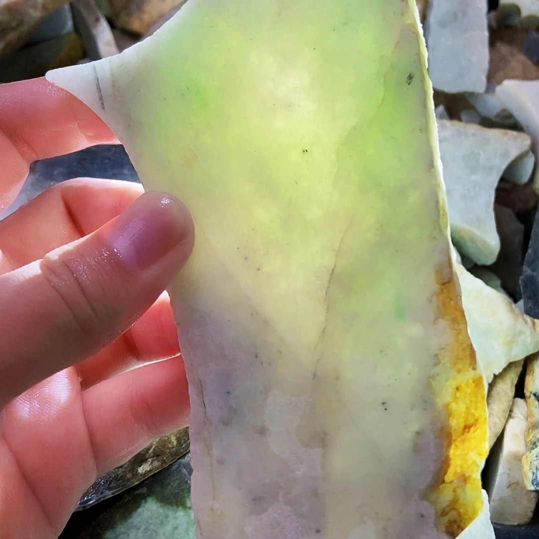 翡翠未镶嵌颈饰天然翡翠