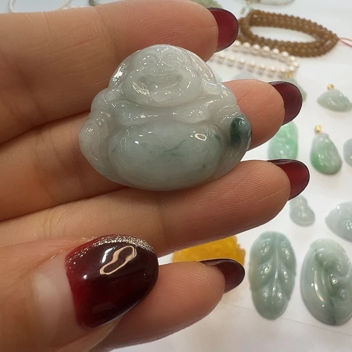 翡翠未镶嵌颈饰翡翠玉佛