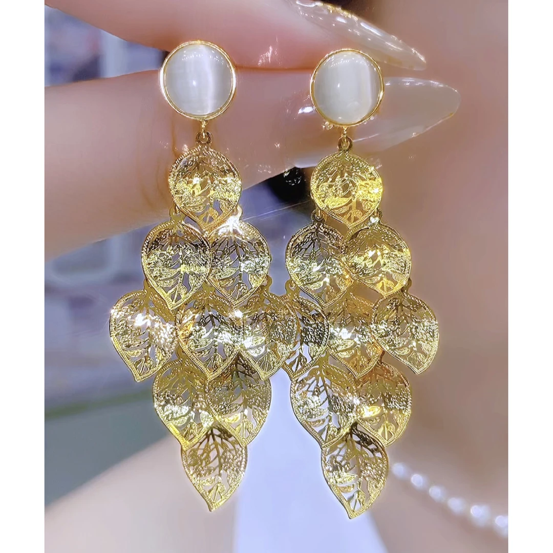 铜合金耳饰 大气时尚夸张长款一叶暴富镂空树叶流苏耳环Q710
