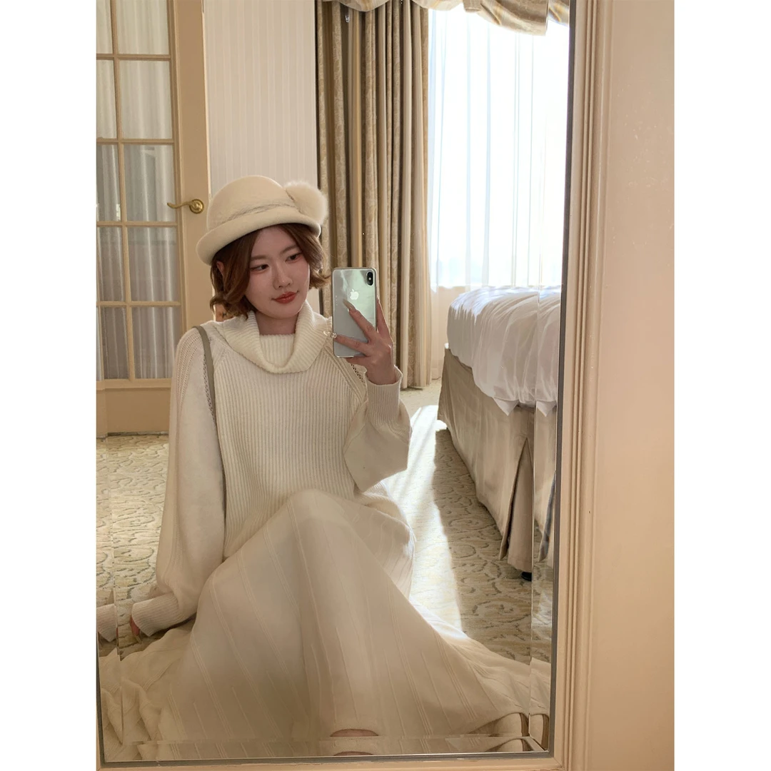 酒心微胖定制  5%兔毛5%羊毛 高领宽松斗篷式针织上衣+半裙套装女