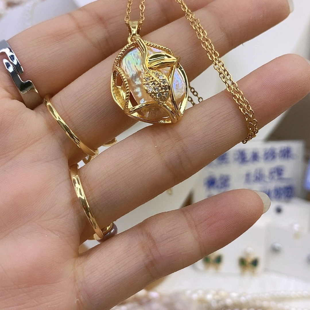 钛钢淡水珍珠颈饰