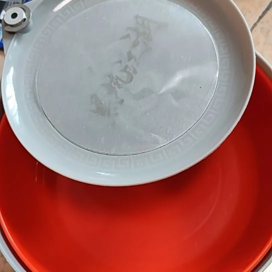 微瑕疵三层拉饵盘1个101号