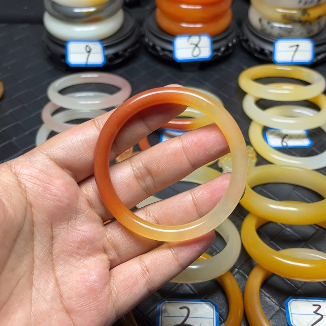 石英质玉（黄龙玉）未镶嵌手镯Q*胖