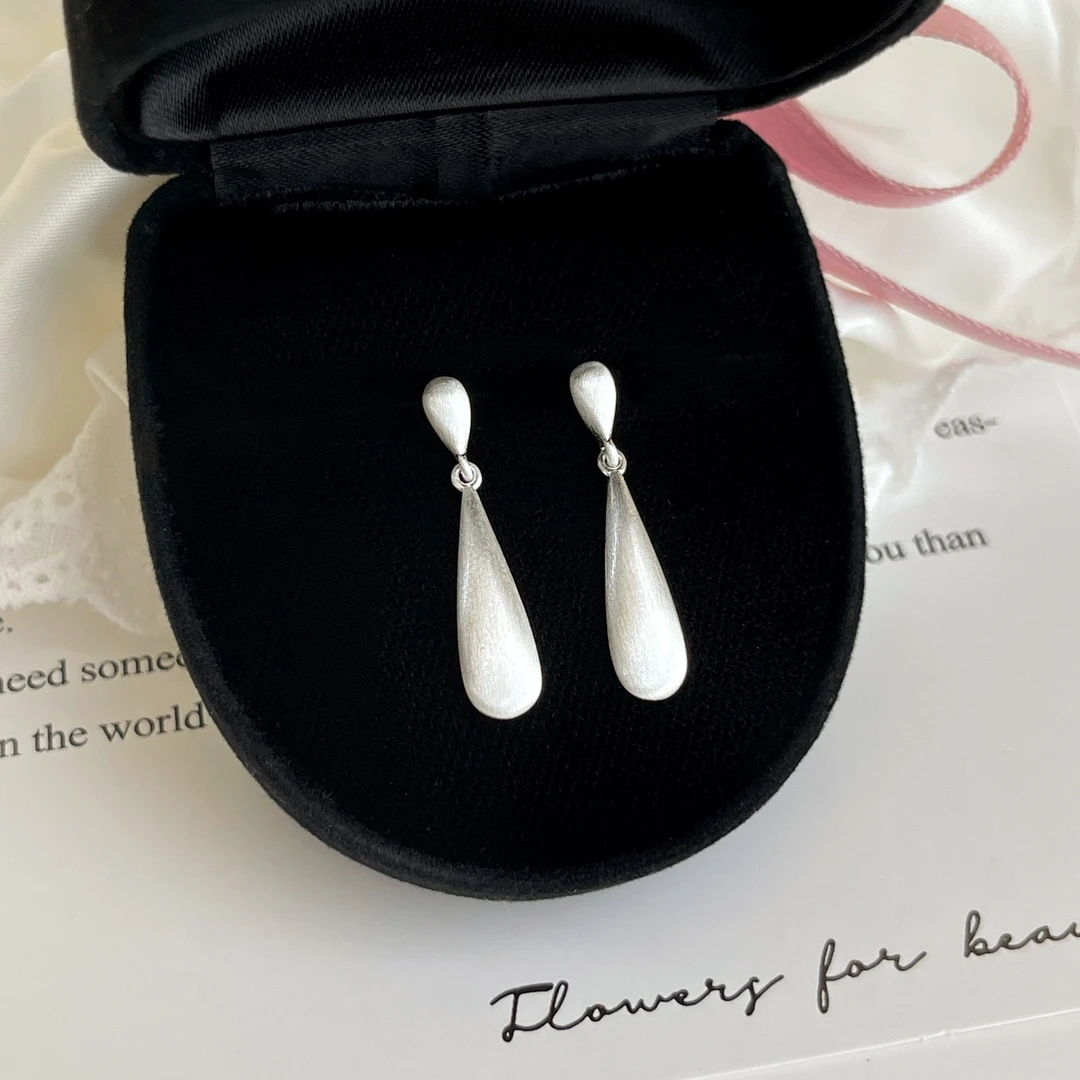 铜合金合成锆石耳饰 百利甜酒|法式磨砂水滴无耳洞耳环气质耳钉银