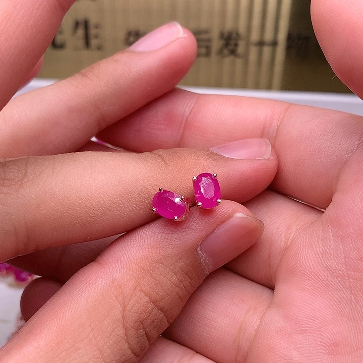 红宝石耳饰银S925镶嵌