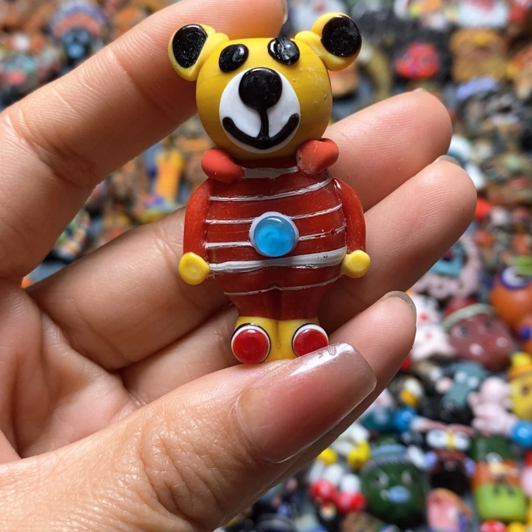 琉璃颈饰印度尼西亚小熊