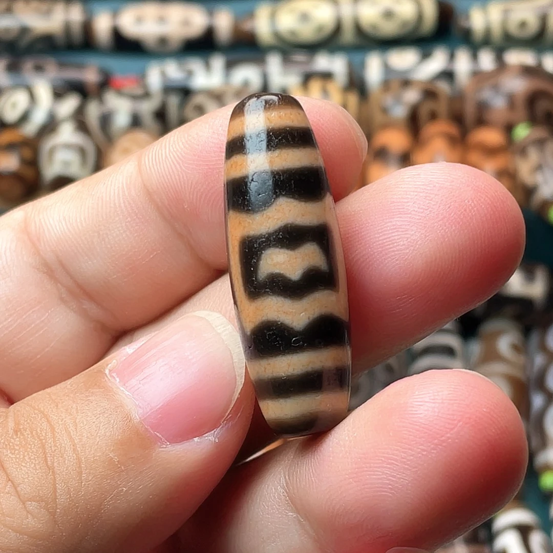 玛瑙/玉髓未镶嵌颈饰朱砂大鹏鸟