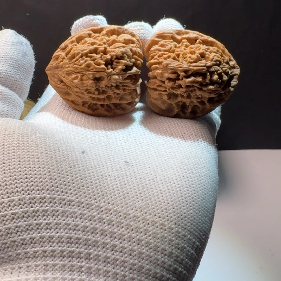 歲***歌文玩核桃把件14号链接a字三角