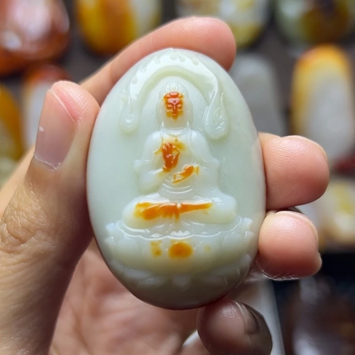 和田玉未镶嵌颈饰