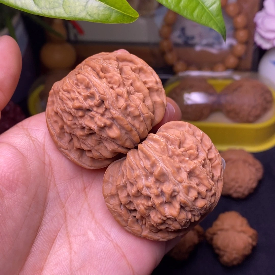 文玩核桃把件46四座楼