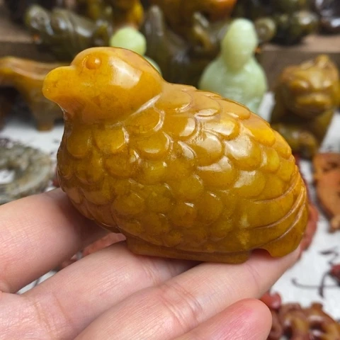 蛇纹石玉未镶嵌颈饰21