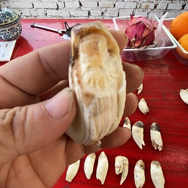 泥塑四***林工艺品的制作