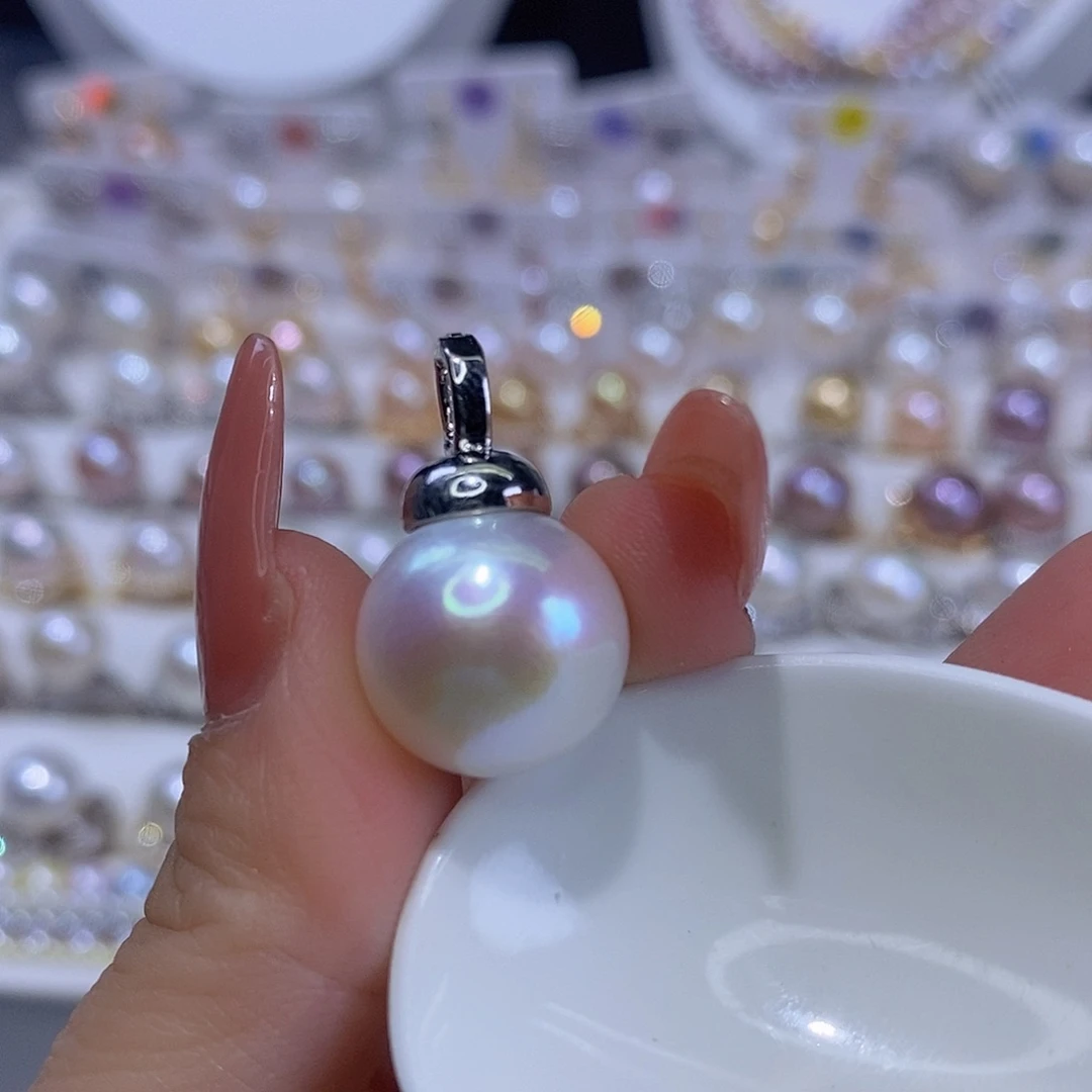 淡水珍珠合金颈饰