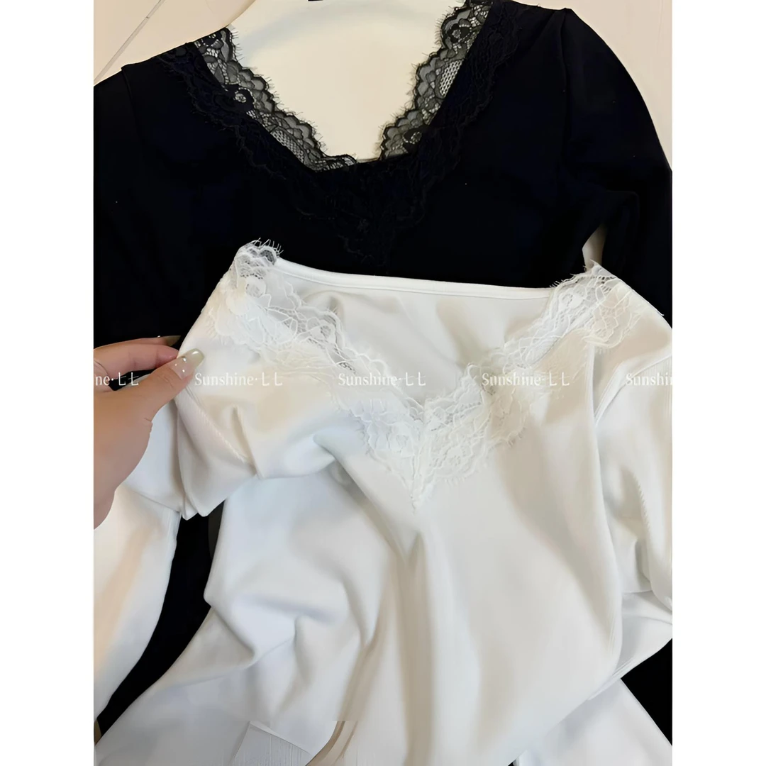 【搭配王牌】显瘦气质蕾丝拼接重工秋冬磨毛加绒厚款时尚打底