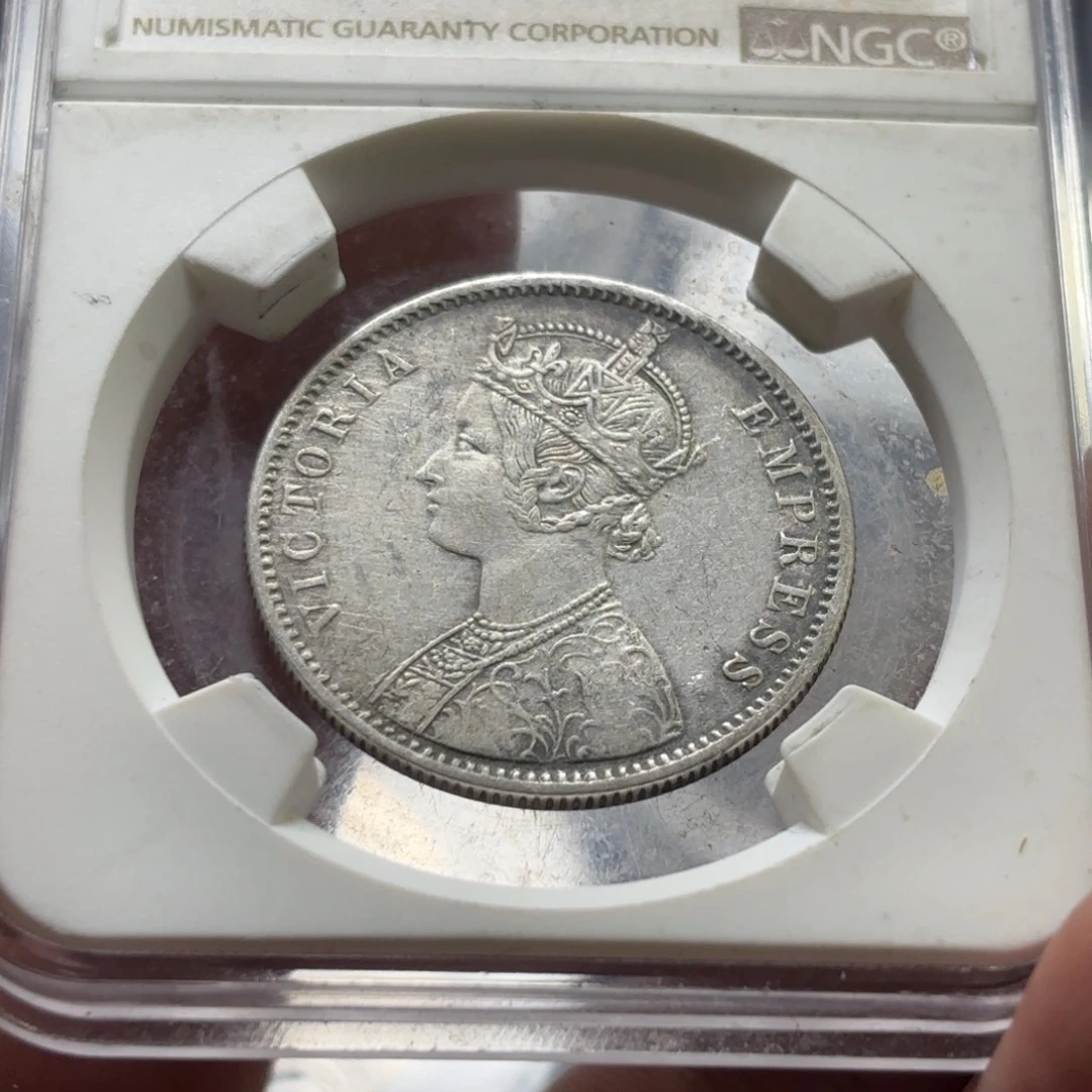 银Ag925维多利亚1卢比银币