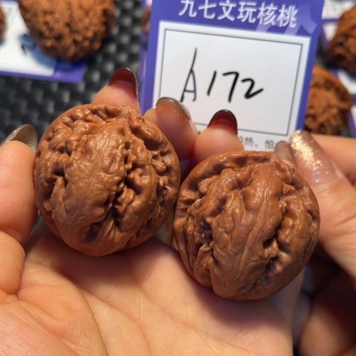 文玩核桃把件40霸王龙A172