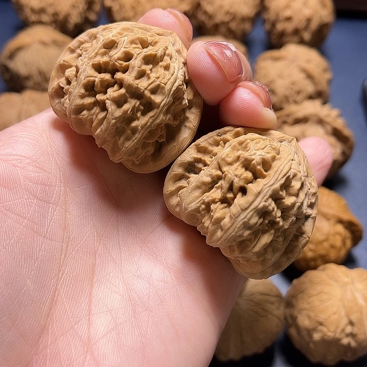 吊坠文玩核桃三角白41
