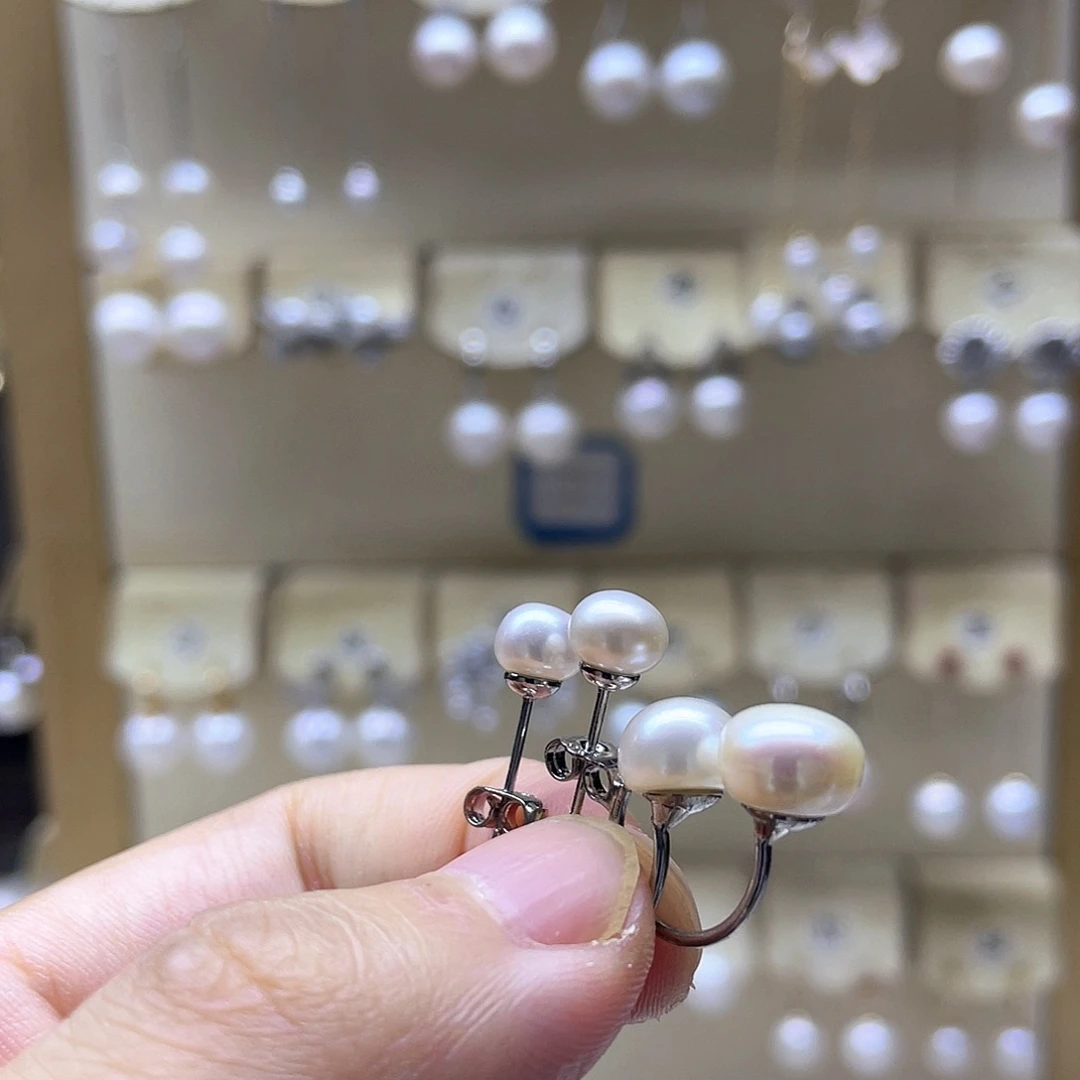 银S925镶嵌耳饰淡水珍珠