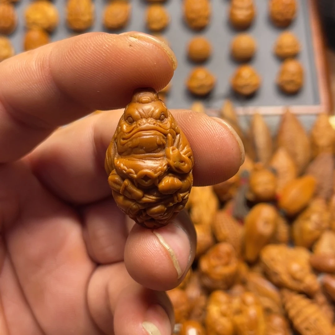 橄榄核手串/手链金蟾243