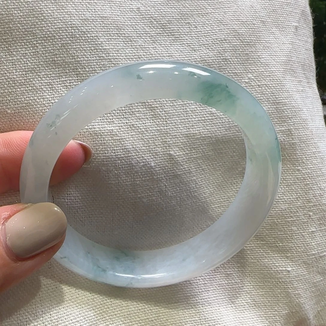 翡翠未镶嵌手镯糯冰飘花手镯