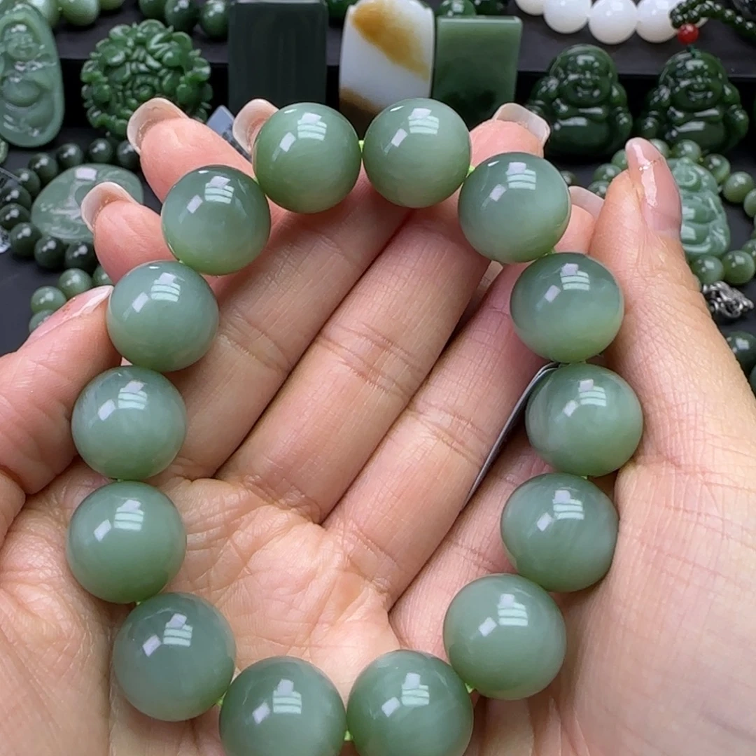 和田玉未镶嵌珠宝奇石