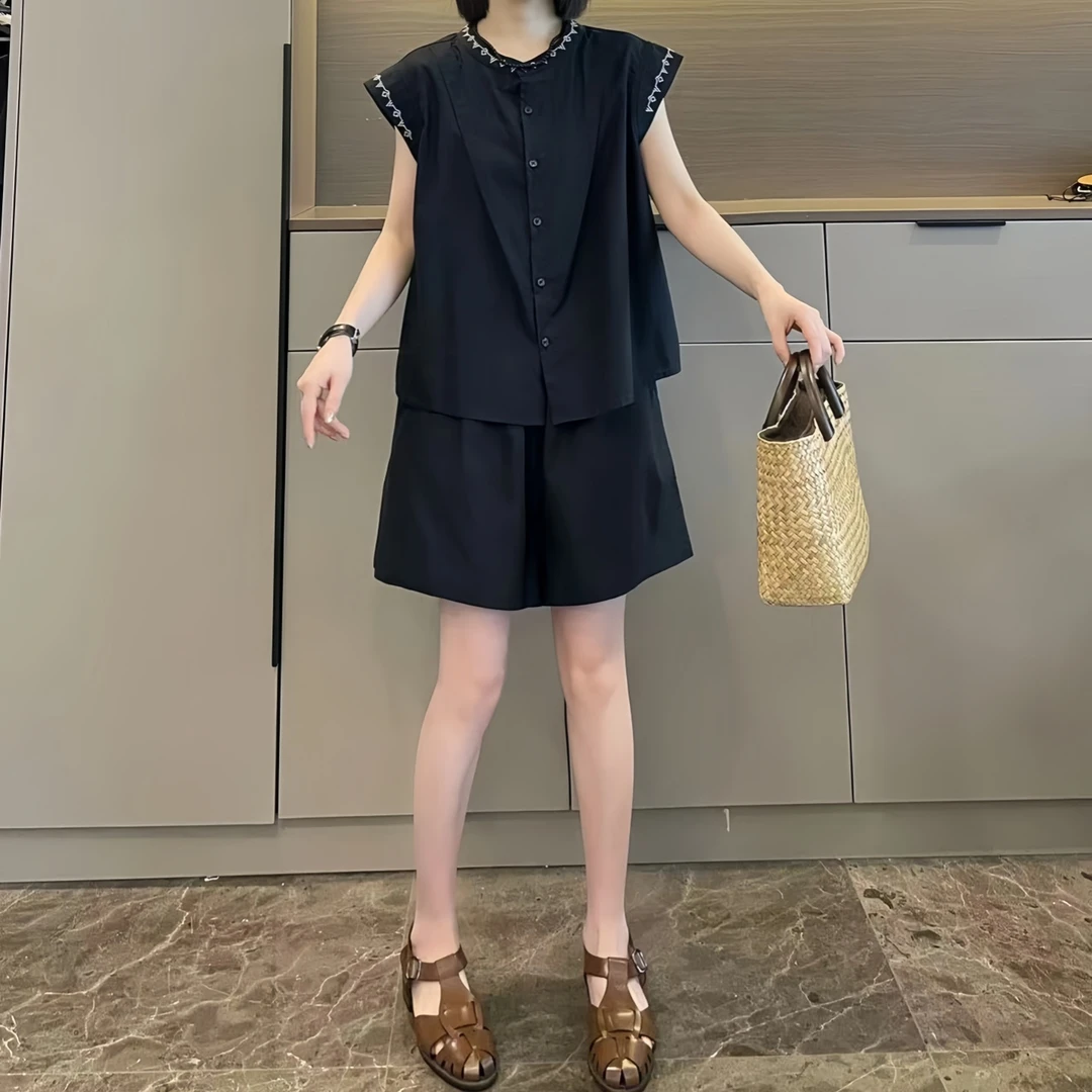 法式时尚新款套装2025夏季大码胖MM刺绣小飞袖衬衫+短裤女款套装