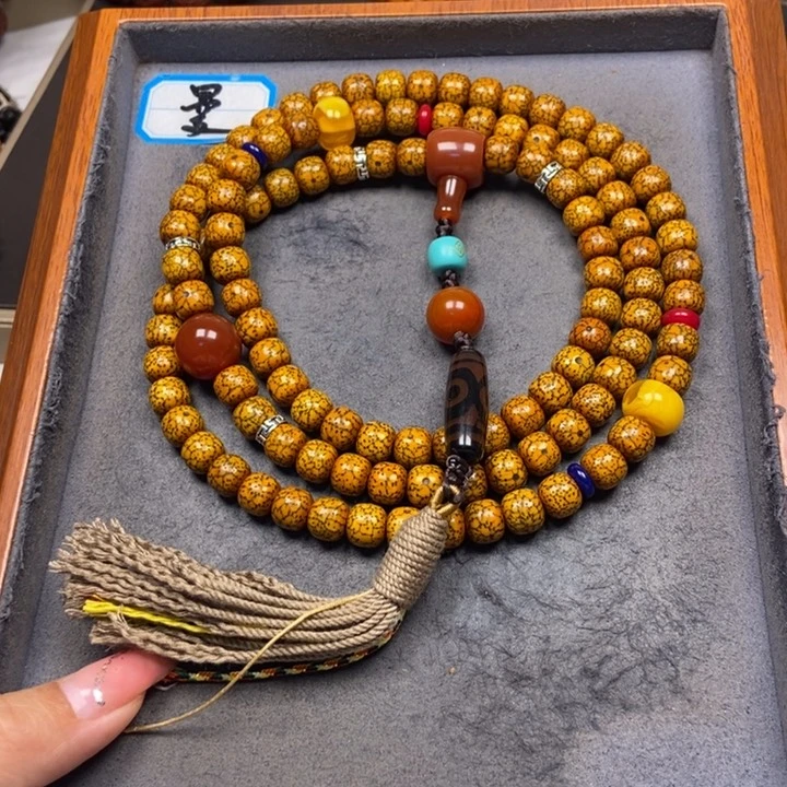 星月菩提吊坠菩提