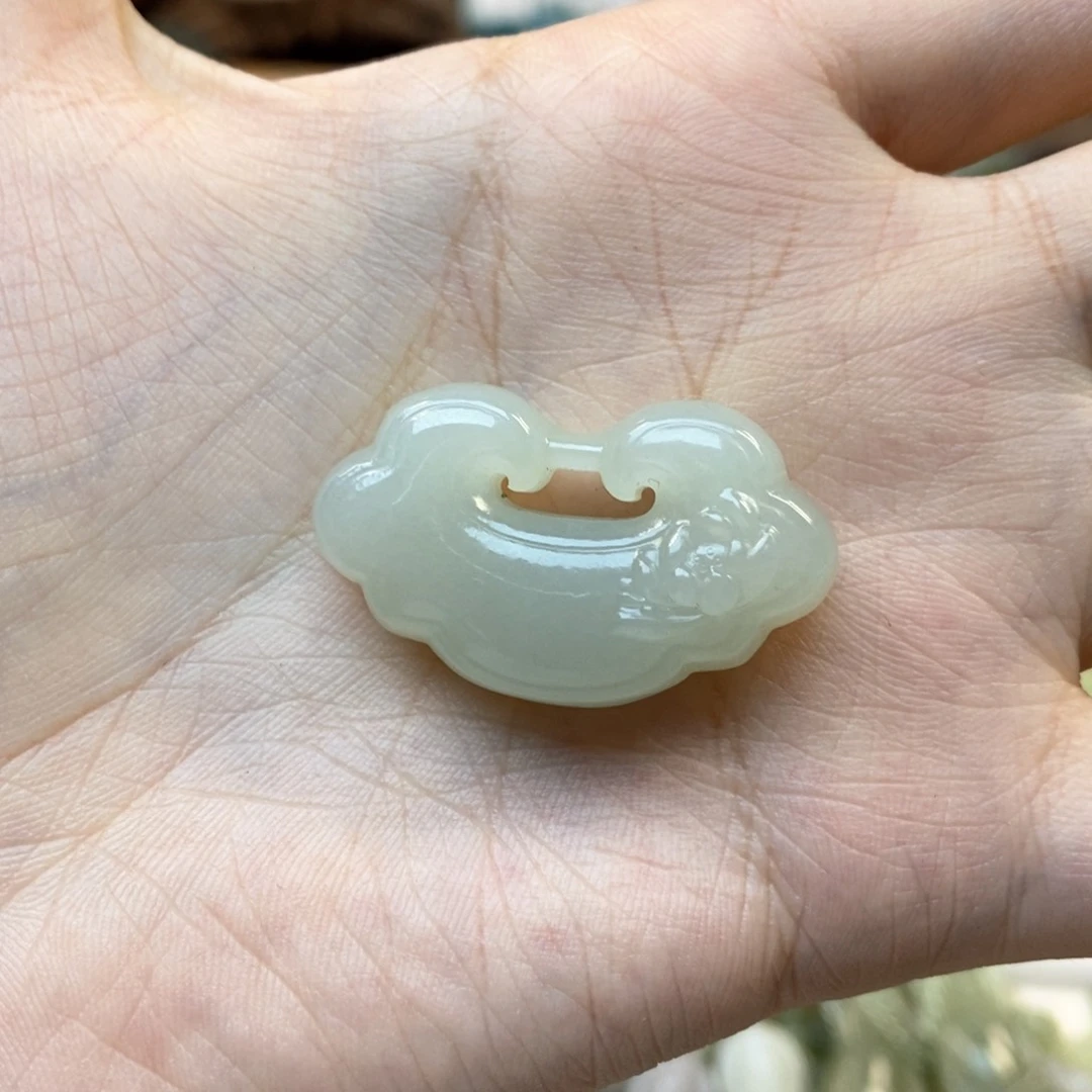 颈饰未镶嵌和田玉（糖玉）老****1