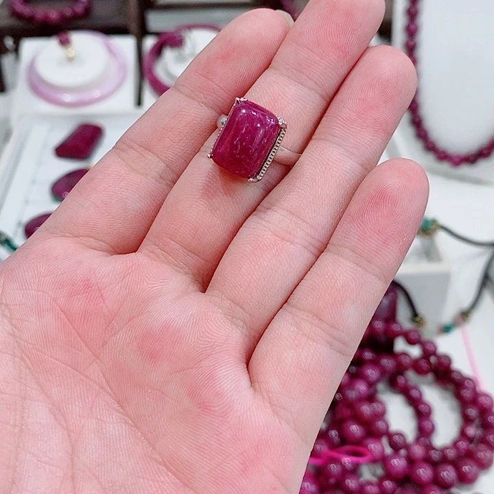 戒指银S925镶嵌红宝石