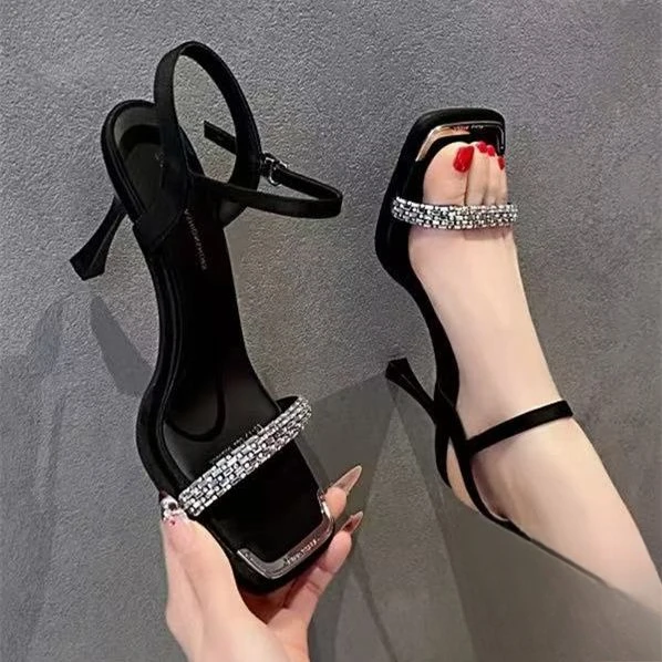 香港一字带凉鞋女细跟2025夏新款百搭性感气质水钻仙女高跟鞋时装