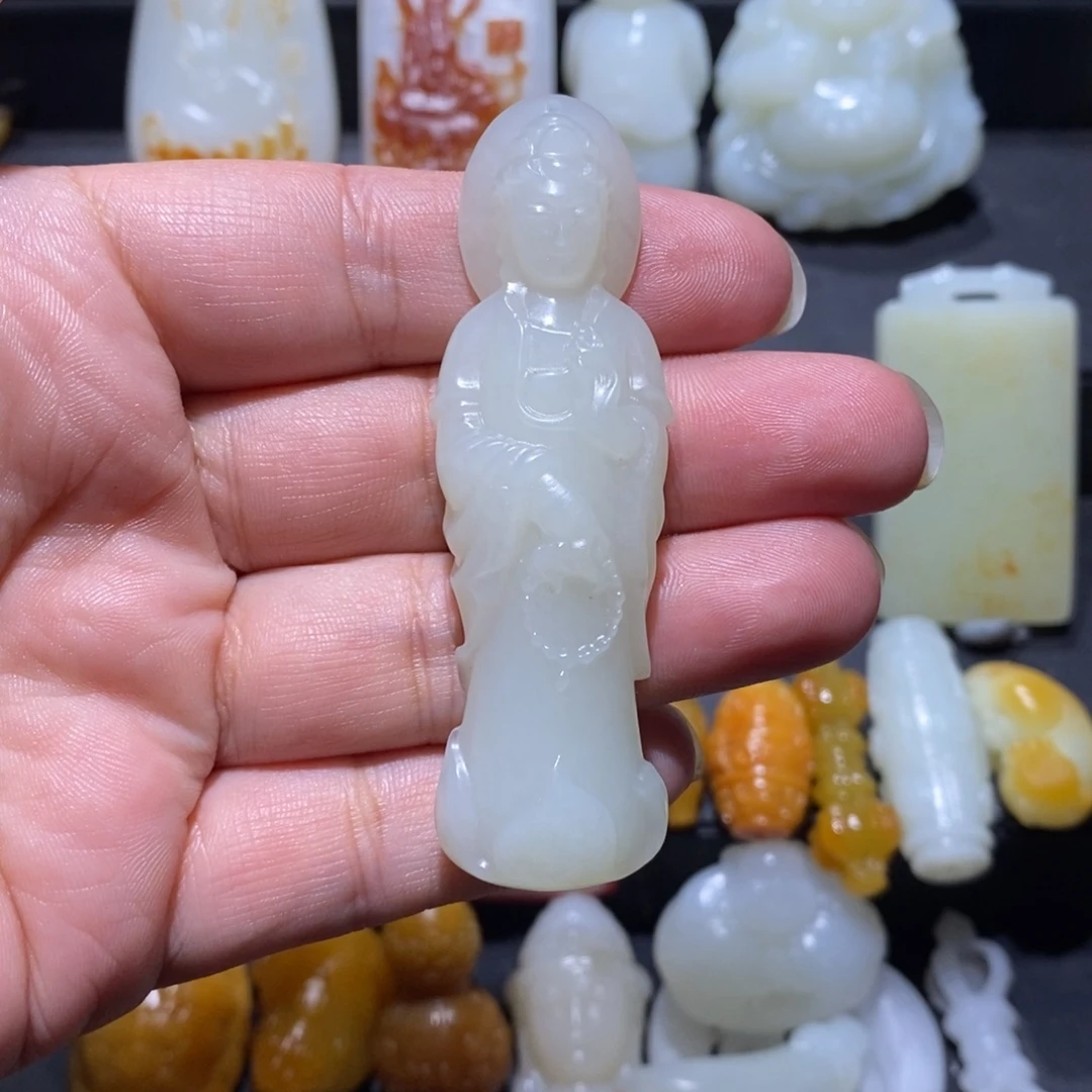 颈饰未镶嵌和田玉