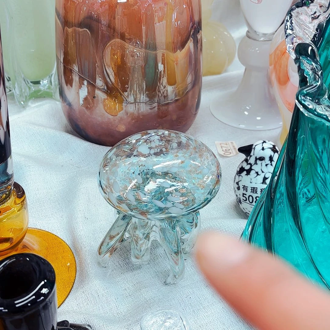 安妮琉璃花瓶摆件不完美